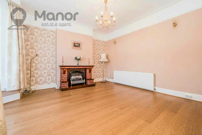 3 Bedroom Terraced House To Rent In Douglas Road, Seven Kings, IG3