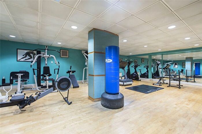 2 Bedroom Flat To Rent In Consort Rise House, Buckingham Palace Road, SW1W
