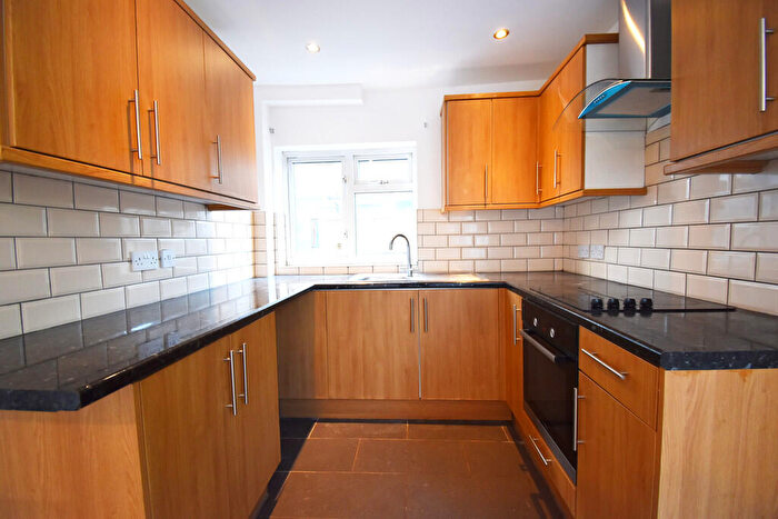 3 Bedroom Semi Detached House To Rent In Dovedale Avenue, Coventry, CV6