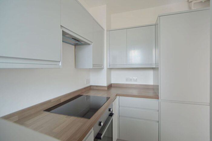 2 Bedroom Flat To Rent In Falmouth Road, Whitworth House Falmouth Road, SE1