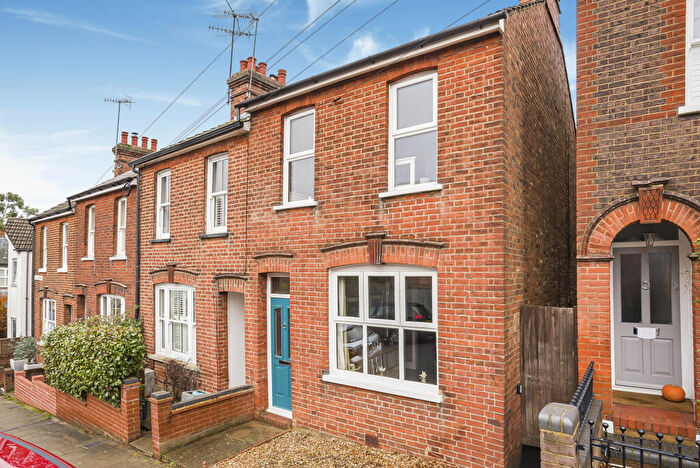 3 Bedroom End Of Terrace House For Sale In Folly Avenue, St. Albans, Hertfordshire, AL3