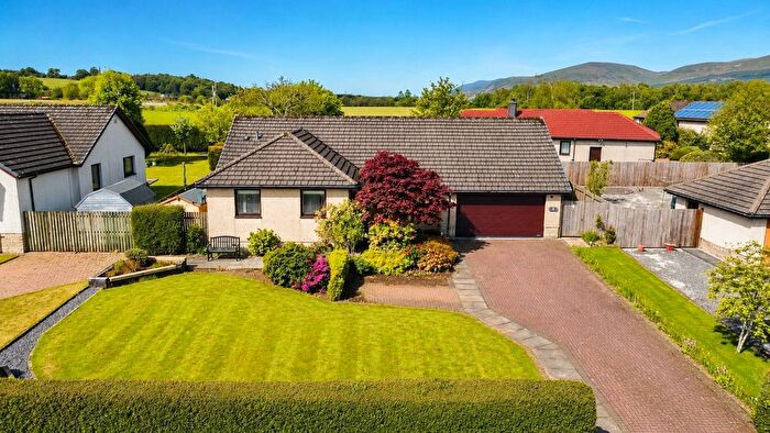 4 Bedroom Detached Bungalow For Sale In Mill Gardens, Powmill, FK14