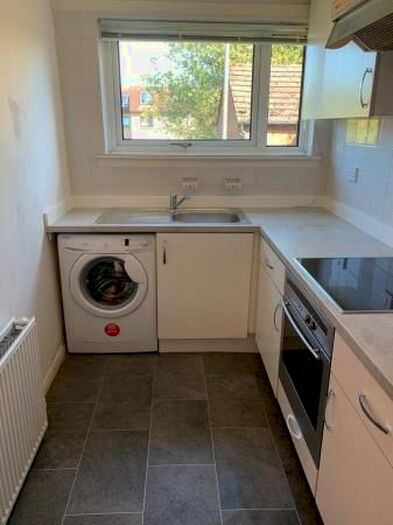 1 Bedroom Flat To Rent In Grandtully Drive, Glasgow, G12