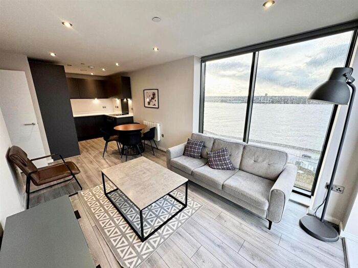 2 Bedroom Apartment To Rent In Jesse Hartley Way, Liverpool, L3