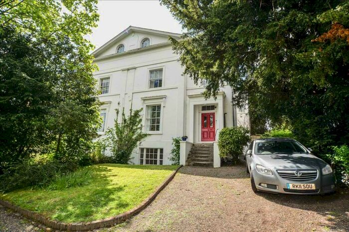 2 Bedroom Apartment To Rent In Lee Park, London, SE3