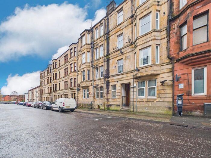 1 Bedroom Flat To Rent In Clarence Street, Paisley, PA1