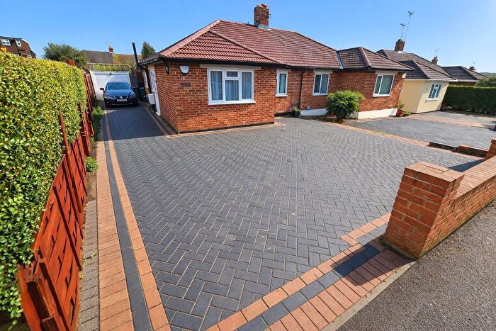2 Bedroom Semi-Detached Bungalow For Sale In Melrose Crescent, Orpington, Kent, BR6