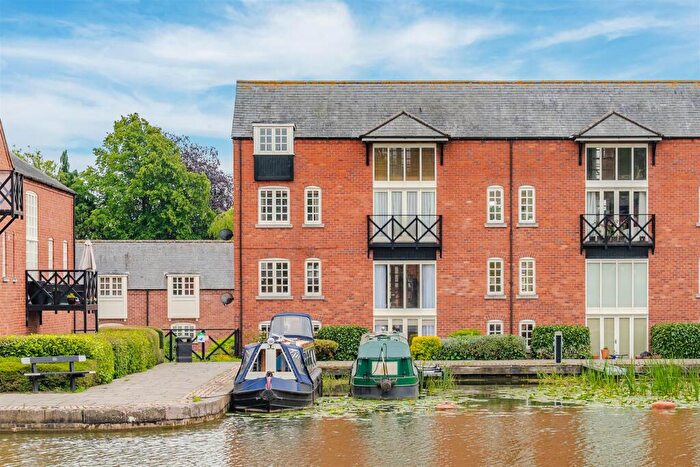 2 Bedroom Duplex For Sale In The Warehouse, Union Wharf, Market Harborough, LE16