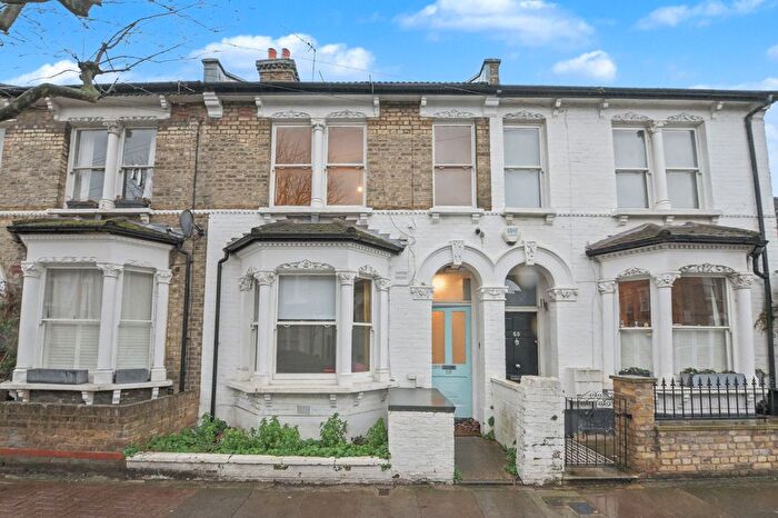 1 Bedroom Flat For Sale In Inworth Street, London, SW11