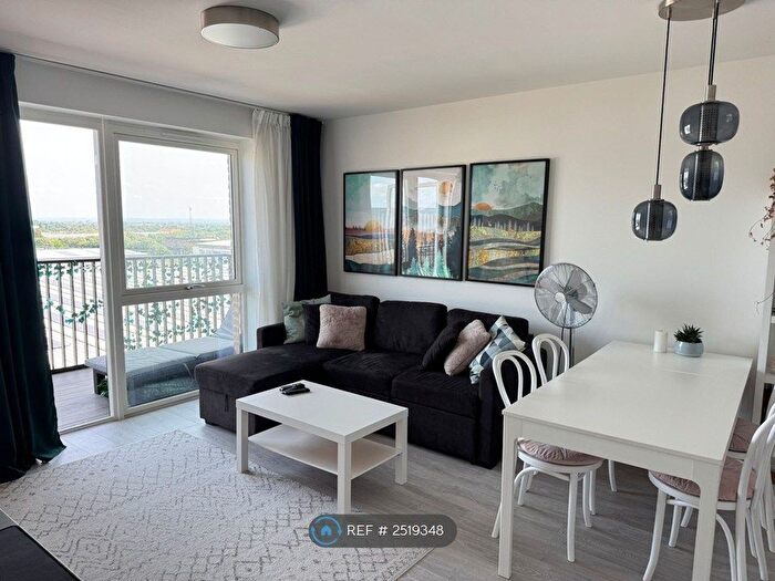 1 Bedroom Flat To Rent In Hayes Village, London, UB3