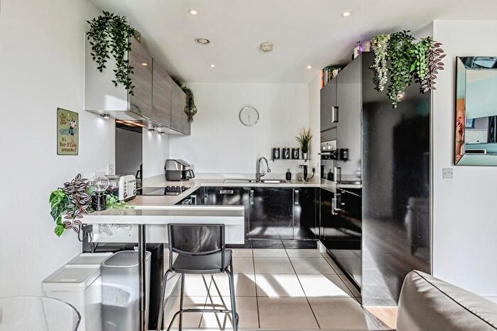 2 Bedroom Flat For Sale In Cornish House, Adelaide Lane, Sheffield, S3
