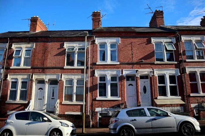 1 Bedroom Flat To Rent In Halstead Street, Leicester, LE5