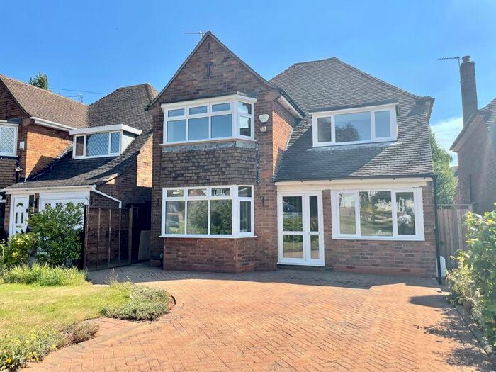 Houses for sale & to rent in B76 1PF, The Saplings, Sutton New Hall