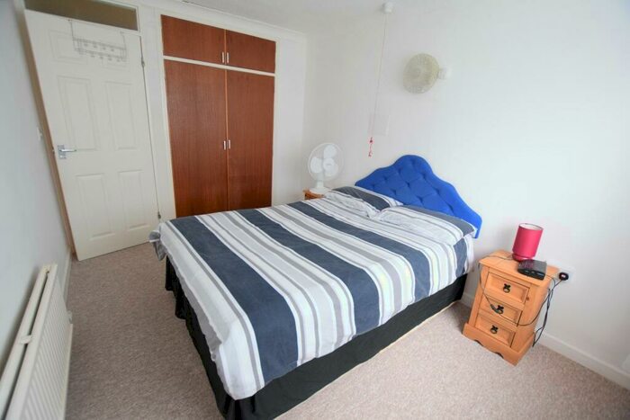 1 Bedroom Flat To Rent In Homefield House, Barton Court Road, New Milton, Hampshire., BH25