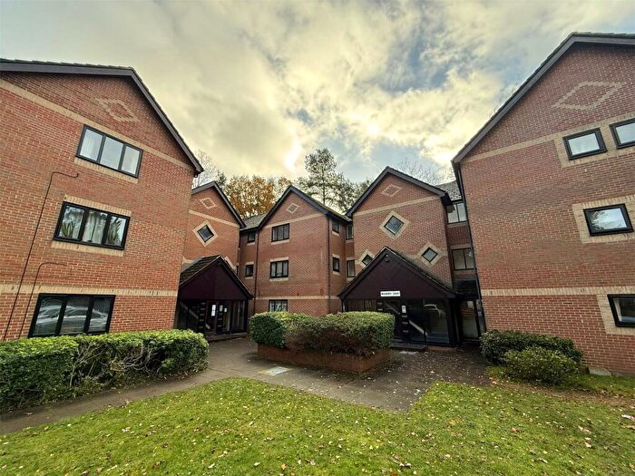 1 Bedroom Apartment For Sale In Mulberry Court, Wayland Close, Bracknell, Berkshire, RG12
