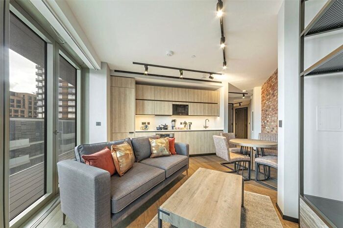 1 Bedroom Flat To Rent In Hewett Street, Shoreditch, EC2A