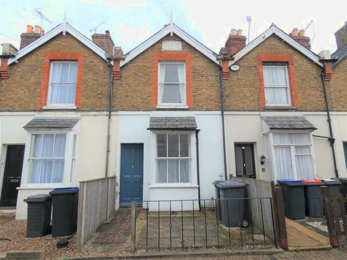 2 Bedroom House To Rent In Black Griffin Lane, Canterbury, CT1