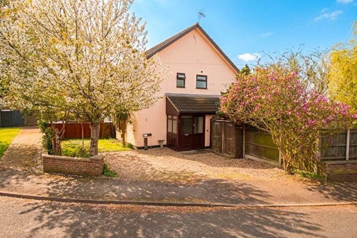 3 Bedroom Semi Detached House For Sale In St. Benets Road, Stalham, Norwich, NR12