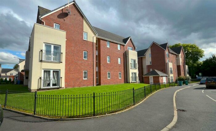 2 Bedroom Apartment To Rent In Brandforth Road, Cheetham Hill, Manchester, M8