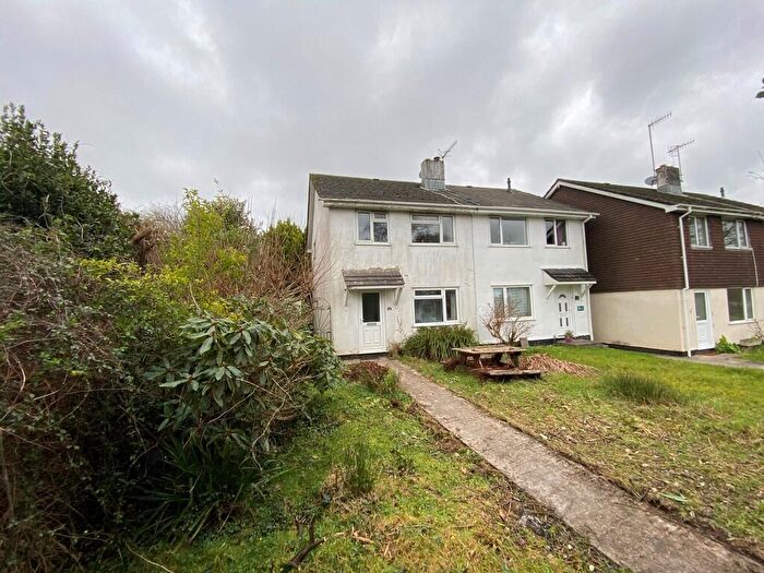 3 Bedroom Semi-Detached House For Sale In Parkside, Ivybridge, PL21