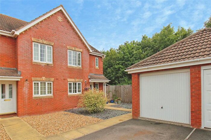 3 Bedroom Semi Detached House For Sale In Cornbrash Rise, Hilperton, BA14