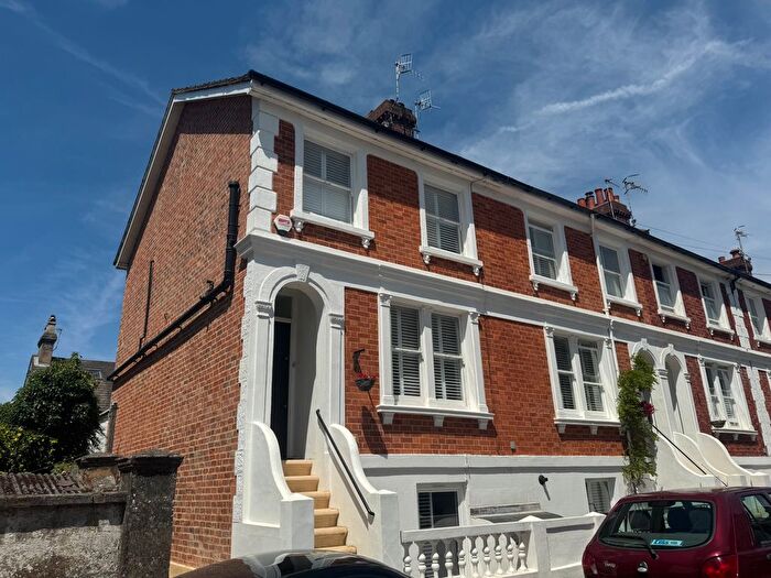 3 Bedroom Town House To Rent In Grecian Road, Tunbridge Wells, TN1