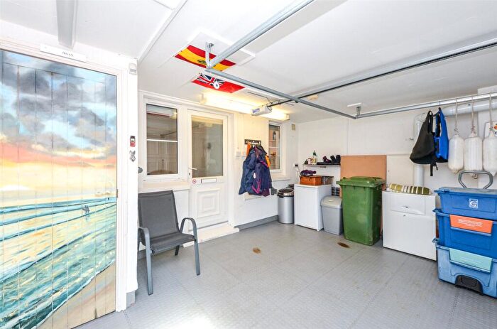 3 Bedroom Terraced House For Sale In Hen Gei Llechi, Y Felinheli, Gwynedd, LL56