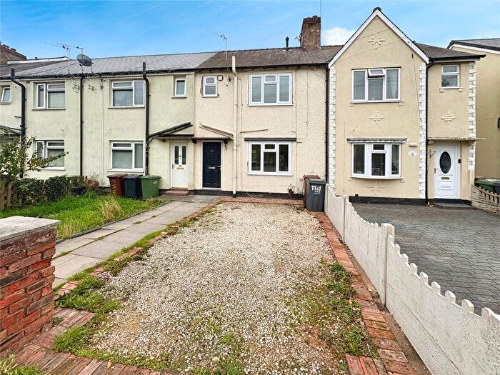 3 Bedroom Terraced House To Rent In Essington Road, Willenhall, West Midlands, WV12