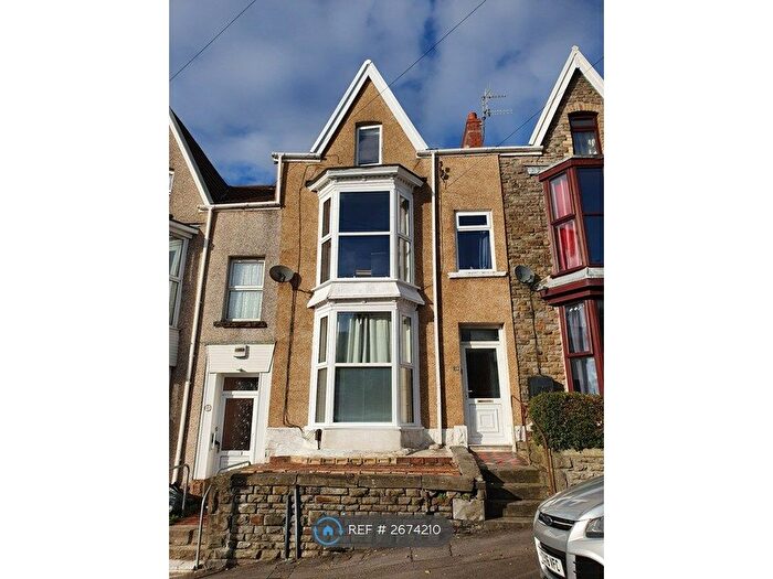 6 Bedroom Terraced House To Rent In Cromwell Street, Swansea, SA1