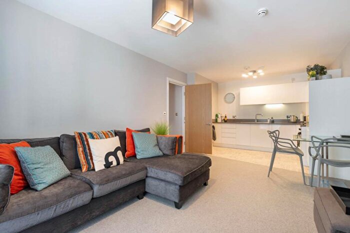 2 Bedroom Apartment To Rent In Postbox, Upper Marshall Street, B1