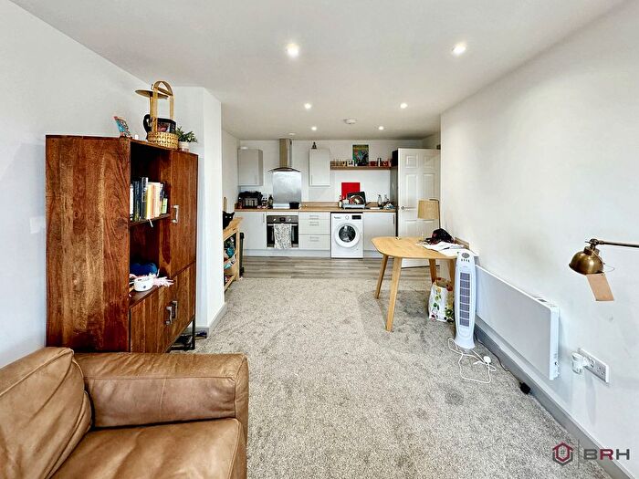 1 Bedroom Flat For Sale In Consort House, Doncaster, DN1