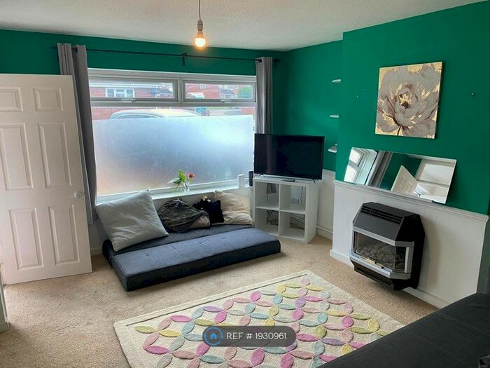 3 Bedroom Terraced House To Rent In Swane Road, Bristol, BS14