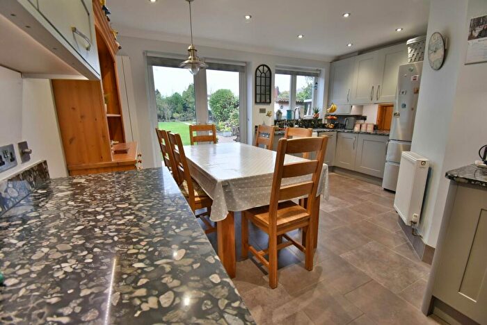 4 Bedroom Detached House For Sale In Clayford Avenue, Ferndown, BH22