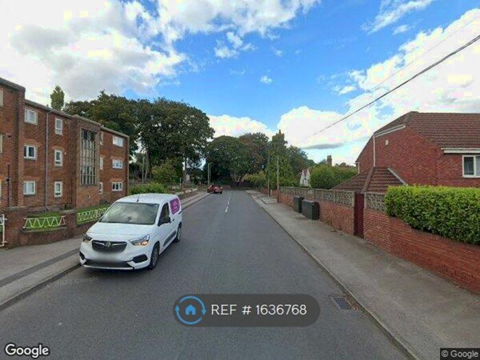 2 Bedroom Flat To Rent In Orchard Court, Barnsley, S75