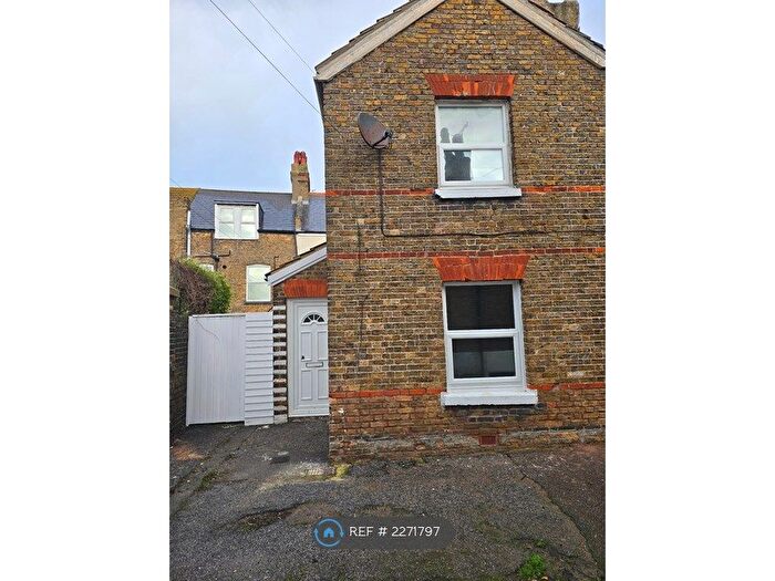 2 Bedroom End Of Terrace House To Rent In Zion Place, Margate, CT9