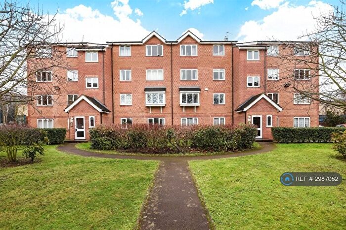 1 Bedroom Flat To Rent In Inwen Court, London, SE8