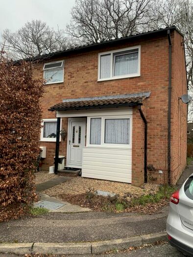 1 Bedroom Terraced House To Rent In Lanercost Road, Crawley, RH11