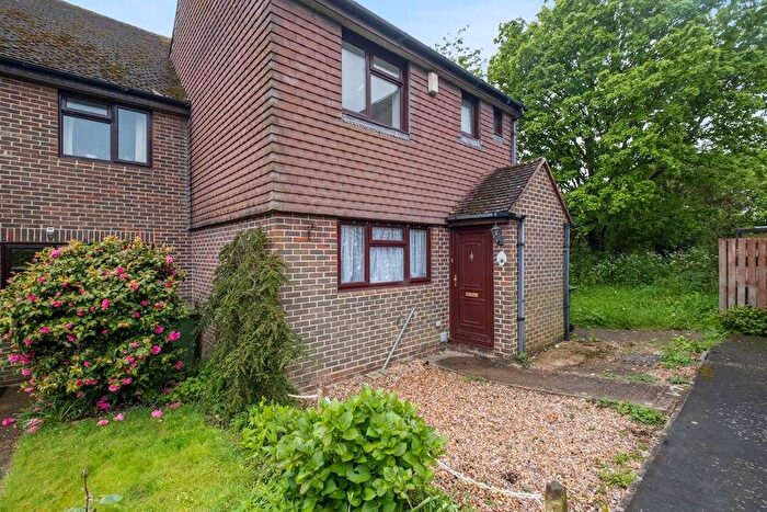 3 Bedroom End Of Terrace House For Sale In Forge Way, Billingshurst, RH14
