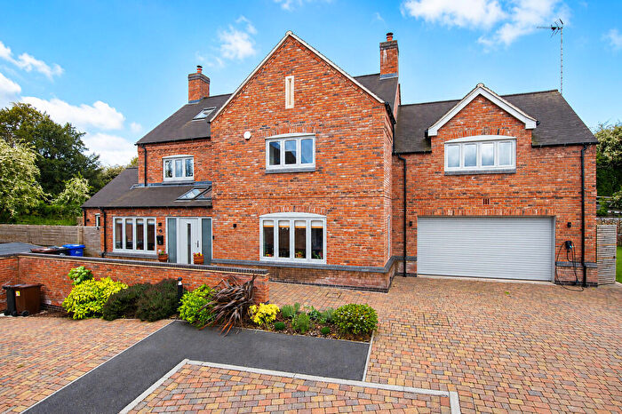 6 Bedroom Detached House For Sale In Chestnut Close, Draycott-in-the-Clay, DE6