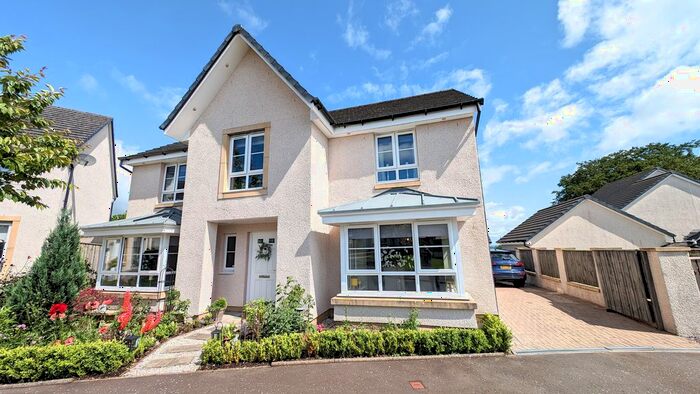 4 Bedroom Detached House For Sale In Balgownie Drive, Glasgow, G68