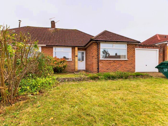 2 Bedroom Bungalow To Rent In Elmwood Way, Basingstoke, Hampshire RG23