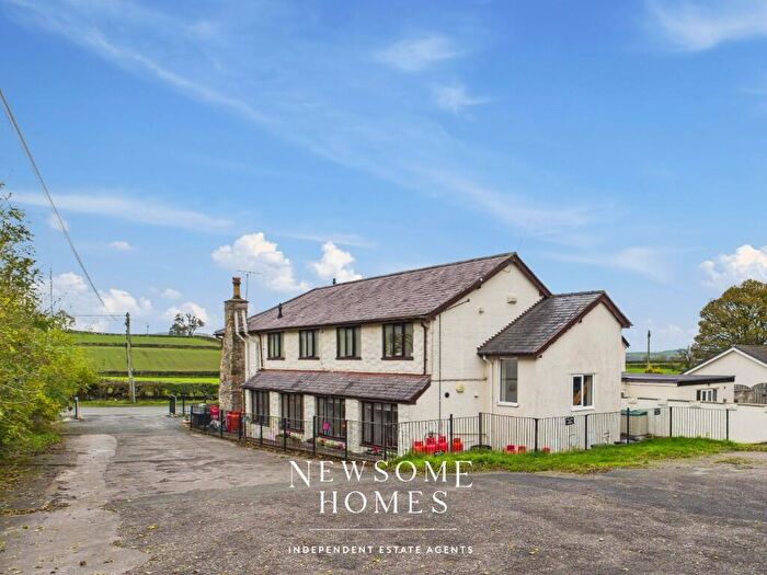 2 Bedroom Apartment For Sale In The Miners Arms, Rhes Y Cae, Flintshire, CH8