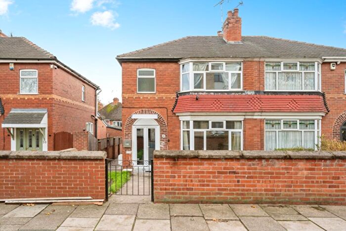 2 Bedroom Semi Detached House For Sale In Low Road, Doncaster, South Yorkshire, DN4