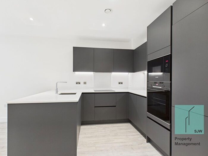 1 Bedroom Flat To Rent In Gwen Davis Way, Lilium Court, RM9