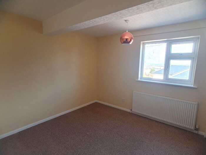 2 Bedroom Flat To Rent In Flat, Barroon, Derby, DE74