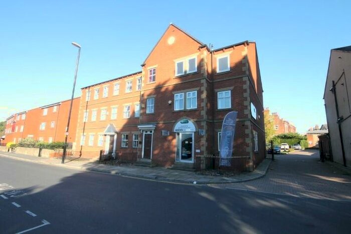 2 Bedroom Flat To Rent In Flat, St Michaels Road, Headingley, Leeds, LS6