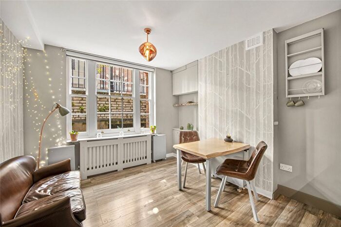 1 Bedroom Flat For Sale In Hanson Street, Fitzrovia, London, W1W