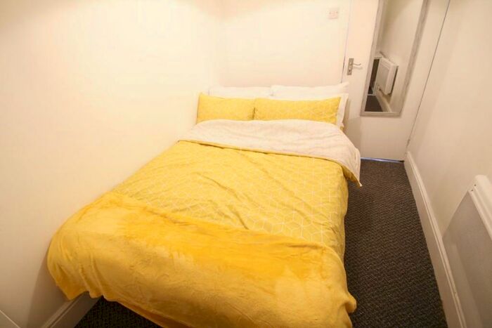 1 Bedroom Semi-Detached House To Rent In York Street, Liverpool, Merseyside, L9