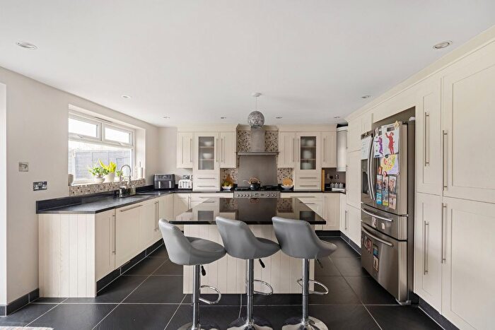 4 Bedroom Detached House For Sale In Gravesend Road, Higham, Rochester, Kent, ME3