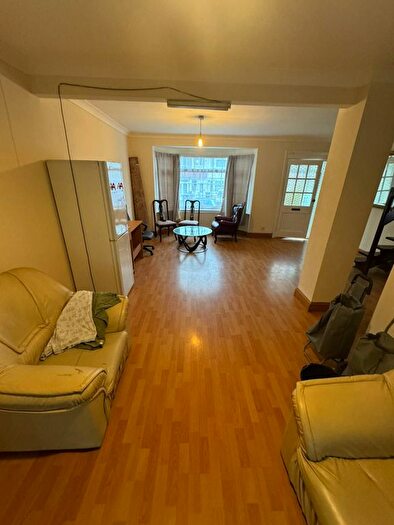 3 Bedroom Terraced House To Rent In Yoxley Drive, Ilford, IG2